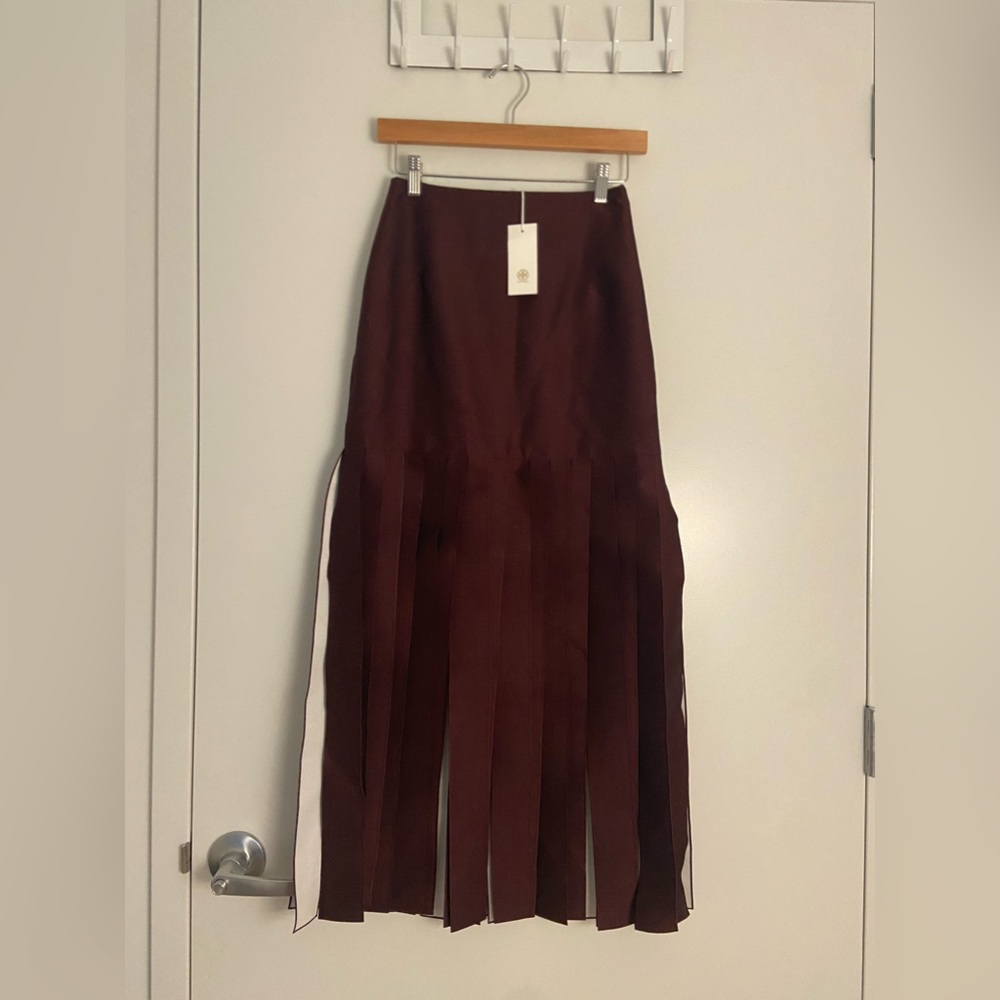Tory Burch tweed skirt. Size 2